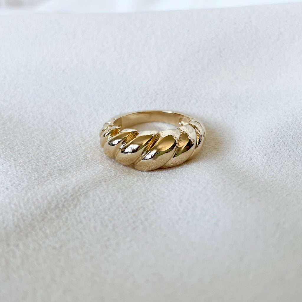 Graduated Rope Ring